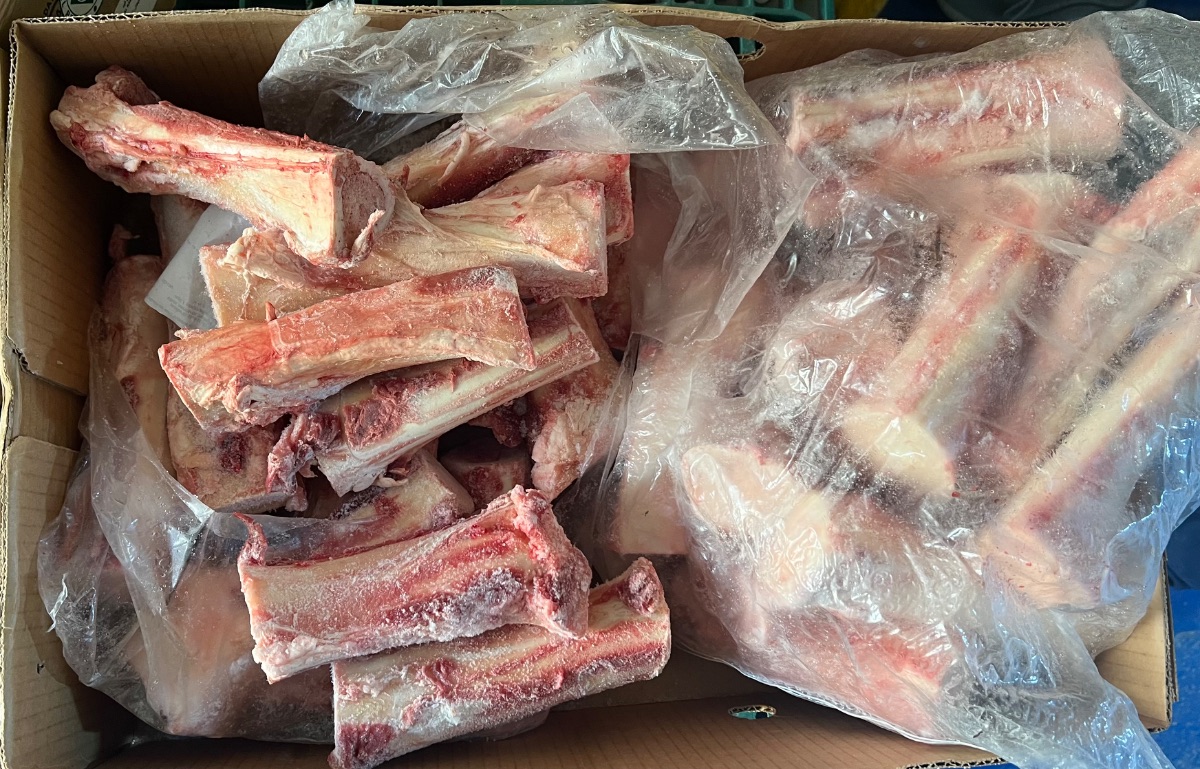 Beef Bone Supremo Straight Cut